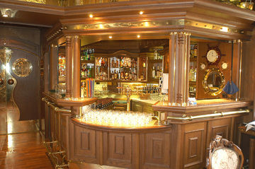 Hotel na wodzie Admiral Praga